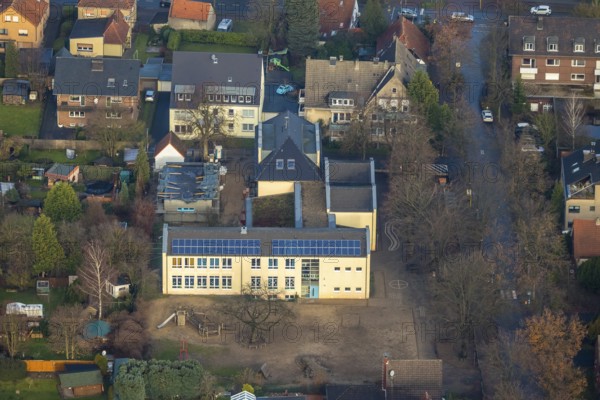 Aerial view of the Dachsberg School in the district of Flaesheim in Haltern am See in the Ruhr area in North Rhine-Westphalia, Germany, education, educational institution, DE, Europe, primary school, Haltern am See, teaching institute, aerial view, aerial photograph, aerial photography, aerial photography, North Rhine-Westphalia, Ruhr area, school, overview, bird's eye view, Zum Dachsberg, birds-eyes view, overview