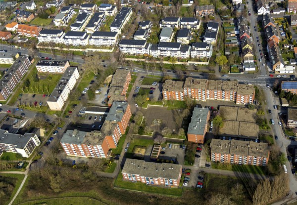 Aerial view, housing estate between Nordenstiftsweg, Rheinsberger Platz, Ruppiner Straße, Kommersch with city gardens, raised beds, Hamm, Ruhr area, North Rhine-Westphalia, Germany, DE, Europe, birds-eyes, view, aerial photograph, aerial photography, aerial photography, overview, overview, bird's eye view, living, flat, houses, residential buildings, housing estate, settlement