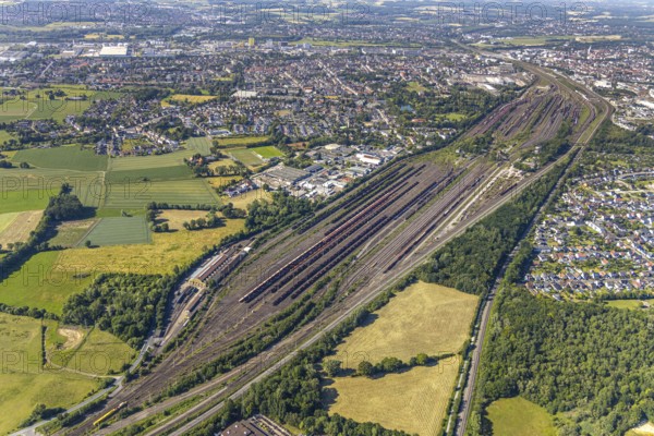 Aerial view, marshalling yard, freight yard Hamm, Lohauserholz, Hamm, Ruhr area, North Rhine-Westphalia, Germany, DE, Europe, birds-eyes view, aerial view, aerial photography, aerial photography, overview, bird's eye view, tracks, DB, German Federal Railways, freight traffic, logistics, formerly largest freight yard in Europe