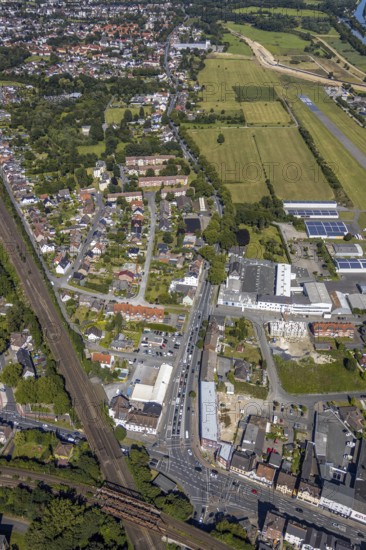 Aerial view, Heessener Straße eastbound, Seeburger Straße construction area, EDLH airfield, Münsterstraße, railway bridges, Hamm, Ruhr area, North Rhine-Westphalia, Germany, DE, Europe, birds-eyes, view, aerial photograph, aerial photography, aerial photography, overview, bird's eye view, construction, construction area, construction planning, construction areas, railway line, railway network, infrastructure, transport, train traffic, freight traffic, railway network