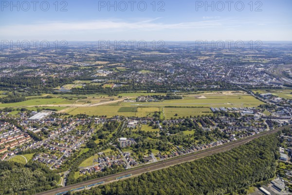 Aerial view, overview from Heessen over city centre, Lippe meadows, Lippe reconstruction, airfield EDLH, Hamm, Ruhr area, North Rhine-Westphalia, Germany, DE, Europe, birds-eyes, view, aerial photography, aerial photography, aerial photography, overview, bird's eye view