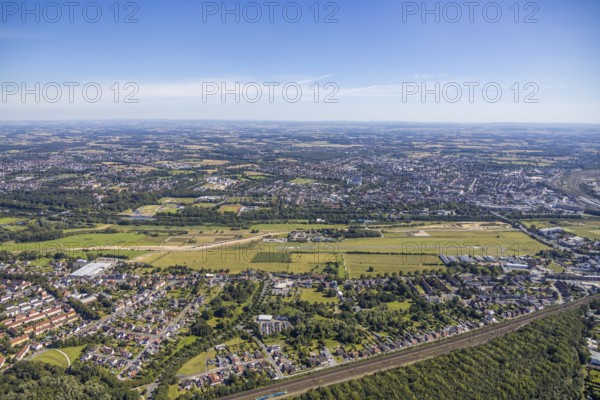 Aerial view, overview from Heessen over city centre, Lippe meadows, Lippe reconstruction, airfield EDLH, Hamm, Ruhr area, North Rhine-Westphalia, Germany, DE, Europe, birds-eyes, view, aerial photography, aerial photography, aerial photography, overview, bird's eye view