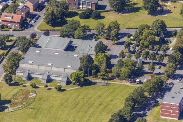 Aerial photo, Sachsen-Halle, conversion, remodelling, Heessen, Hamm, Ruhr area, North Rhine-Westphalia, Germany, DE, Europe, birds-eyes, view, aerial photography, aerial photography, overview, overview, bird's eye view, Hamm-Heessen, event hall, venue, events
