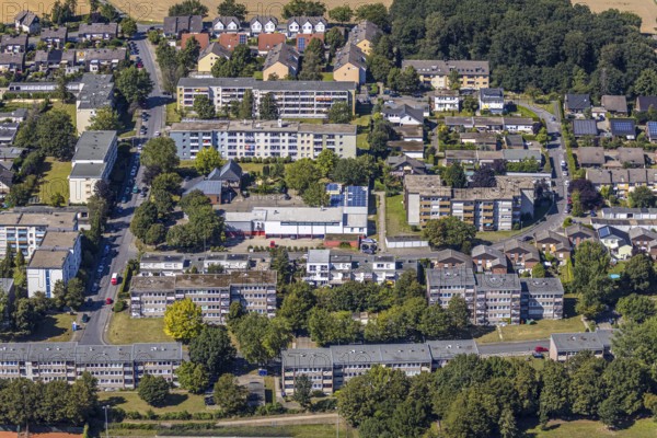 Aerial view, apartment buildings Goldsternstraße - Irisweg, Hamm, Ruhr area, North Rhine-Westphalia, Germany, DE, Europe, birds-eyes, view, aerial photography, aerial photography, overview, overview, bird's eye view, living, flat, houses, residential buildings, housing estate, settlement