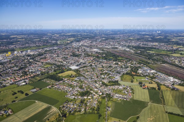 Aerial view, overview Hamm-Westen, Lohauserholz, marshalling yard, Wiescherhöfen, Hamm, Ruhr area, North Rhine-Westphalia, Germany, DE, Europe, birds-eyes, view, aerial photograph, aerial photography, aerial photography, overview, bird's eye view, Hamm-Westen, freight, freight yard, goods trains, freight traffic, transport, logistics