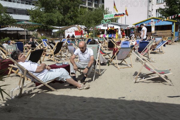 DEU Germany Germany Berlin Beach with bars and stalls on an undeveloped site not far from Checkpoint Charlie
