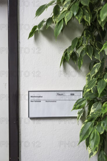 DEU Germany Germany Berlin Door sign of the building councillor for Kreuzberg-Friedrichshain, Florian Schmidt, in the old town hall in Kreuzberg