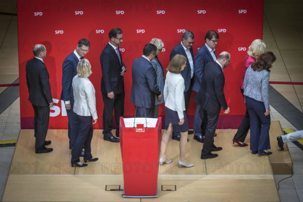 DEU Germany Germany Berlin SPD press conference and photo opportunity after the lost state election in North Rhine-Westphalia