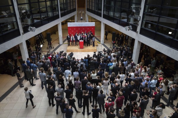 DEU Germany Germany Berlin SPD press conference and photo opportunity after the lost state election in North Rhine-Westphalia