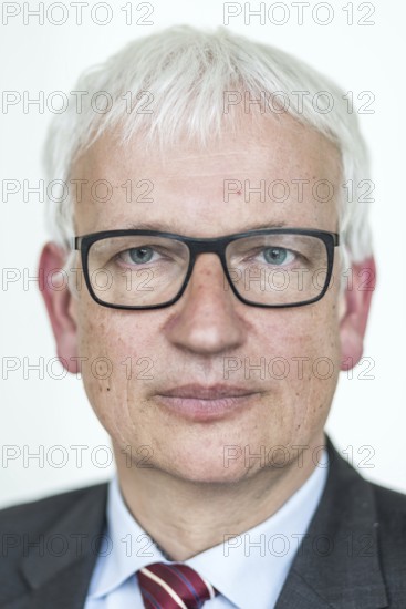 DEU Germany Germany Berlin The Managing Director of Deutsche Umwelthilfe, Jürgen Resch, during a press conference