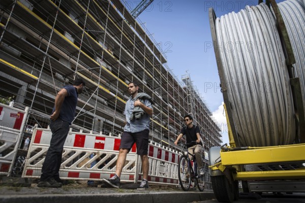 DEU Germany Germany Berlin The new building of the Moeckernkiez construction group on the corner of Yorckstrasse and Möckernstrasse 470 flats adjacent to the Gleisdreickeck park should be ready for occupancy in 2018