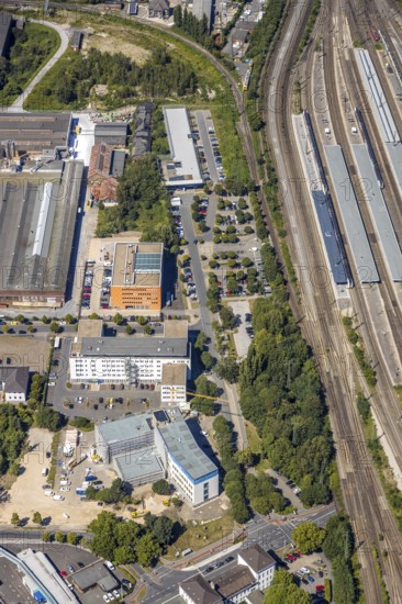 Aerial view, Unionstraße behind Hamm main station, DB Netz AG, production implementation Hamm, medical service of the health insurance Westfalen-Lippe, car park Hamm station, Hamm, Ruhr area, North Rhine-Westphalia, Germany, DE, Europe, birds-eyes view, aerial view, aerial photography, aerial photography, overview, bird's eye view
