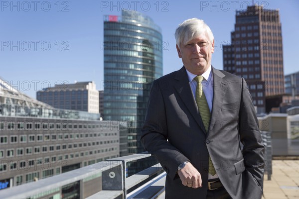 DEU Germany Germany Berlin The CEO of RWE Rolf Martin Schmitz during a visit to Focus magazine at Potsdamer Platz