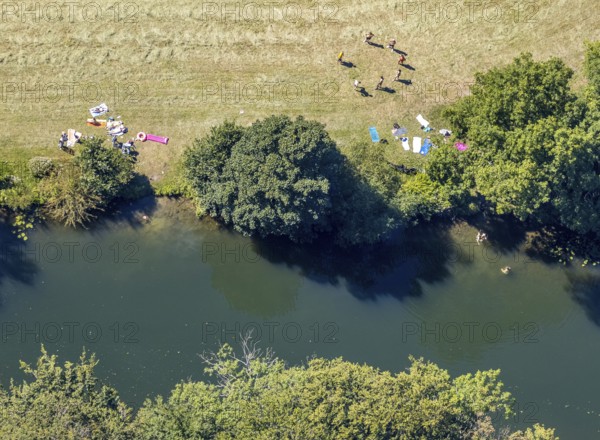 Aerial view, bathing in the river Lippe at Heessen Castle, Hammer by the water, hottest day of the year, Hamm, Ruhr area, North Rhine-Westphalia, Germany, DE, Europe, birds-eyes view, aerial view, aerial photography, aerial photography, overview, bird's eye view