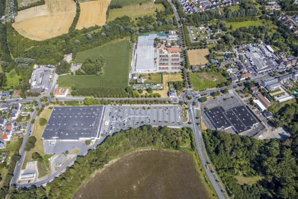 Aerial view, roundabout Münsterstraße Warendorfer Straße, Sachsenring, Heessen, Hamm, Ruhr area, North Rhine-Westphalia, Germany, DE, Europe, birds-eyes view, aerial photography, aerial photography, overview, overview, bird's eye view