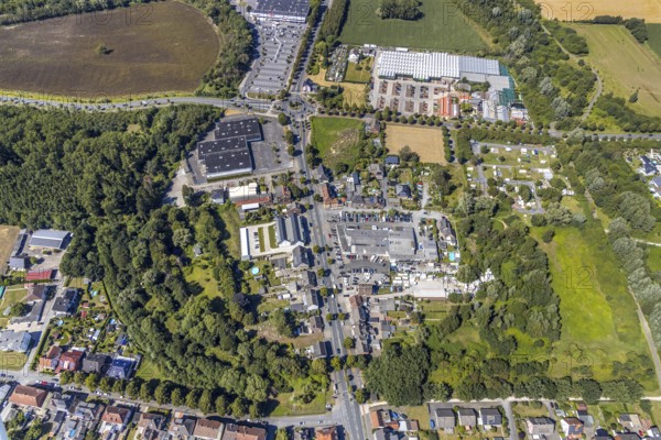 Aerial view, roundabout Münsterstraße Warendorfer Straße, Sachsenring, Heessen, Hamm, Ruhr area, North Rhine-Westphalia, Germany, DE, Europe, birds-eyes view, aerial photography, aerial photography, overview, overview, bird's eye view