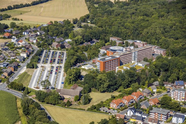 Aerial photo, Barbara-Klinik, new car parks, helipad, Heessen, Hamm, Ruhr area, North Rhine-Westphalia, Germany, DE, Europe, birds-eyes, view, aerial photography, aerial photography, overview, overview, bird's eye view, health, care, doctors, medicine, surgery, therapy