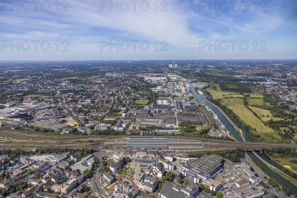 Aerial view, overview main station Hamm, industrial area, harbour, former Thyssen area, Hamm, Ruhr area, North Rhine-Westphalia, Germany, DE, Europe, birds-eyes, view, aerial photography, aerial photography, overview, bird's eye view, train traffic, railway traffic, traffic connection, travel, holiday, industrial area, industry, manufacturing, production, water, waterways, shipping, transport, logistics, goods, trade, infrastructure