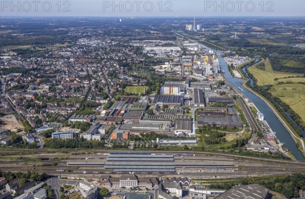 Aerial view, overview main station Hamm, industrial area, harbour, former Thyssen area, Hamm, Ruhr area, North Rhine-Westphalia, Germany, DE, Europe, birds-eyes, view, aerial photography, aerial photography, overview, bird's eye view, train traffic, railway traffic, traffic connection, travel, holiday, industrial area, industry, manufacturing, production, water, waterways, shipping, transport, logistics, goods, trade, infrastructure