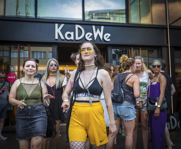 DEU Germany Germany Berlin Scenes of the Christopher Street Day CSD on a hot Saturday . At the entrance of the KaDeWe