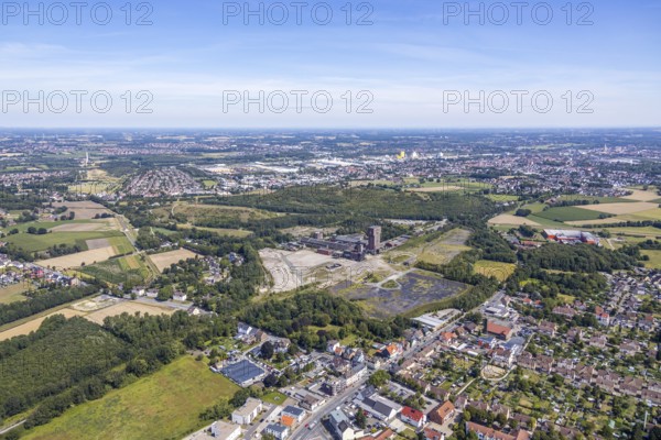Aerial view, Former Ost colliery, Old Heinrich-Robert colliery, Hammerhead tower, former colliery, Wiescherhöfen, Hamm, Ruhr area, North Rhine-Westphalia, Germany