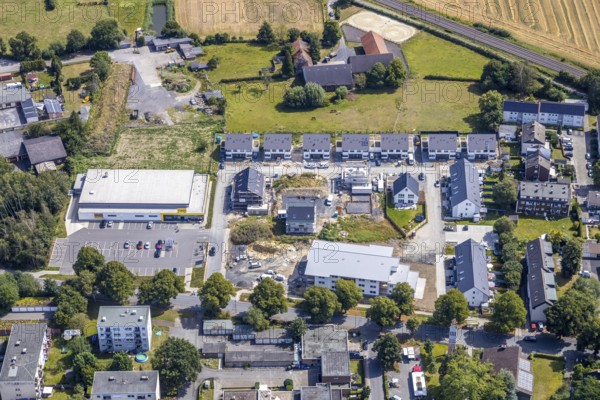 Aerial view, new development area Manfred-Billinger-Straße, Hamm, Ruhr area, North Rhine-Westphalia, Germany, DE, Beluga (sturgeon), birds-eyes, view, aerial photograph, aerial photography, aerial photography, overview, overview, bird's eye view, living, flat, houses, residential buildings, housing estate, settlement