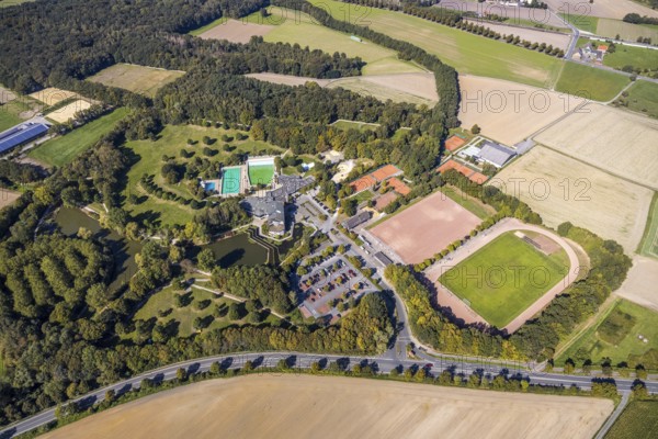 Aerial view, Selbachpark, sports field, outdoor swimming pool Selbachpark, Hamm, Ruhr area, North Rhine-Westphalia, Germany, bathing establishment, bathing resort, DE, Europe, outdoor swimming pool, leisure, football pitch, football stadium, football club, gastronomy, hotel, Hotel Selbachpark, hotel facilities, hotel business, aerial view, aerial photography, aerial photography, pool, swimming pool, swimming pool, sports, sports facilities, sports field 1. FC Pelkum e.V., sports facility, stadium, tennis, tennis facility, tennis courts, tennis club, overview, bird's-eye view, overview