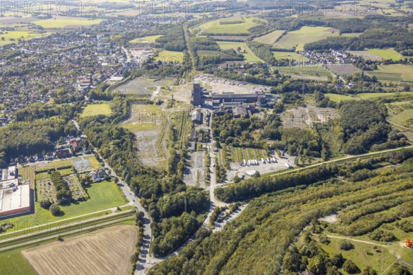 Aerial view, former Ost Heinrich Robert mine, Wiescherhöfen, Hamm, Ruhr area, North Rhine-Westphalia, Germany, Heinrich Robert mine, DE, Europe, industrial plant, industrial site, aerial view, aerial photography, aerial photography, overview, bird's-eye view, former Ost mine, historical, historical site, overview, destroyed building