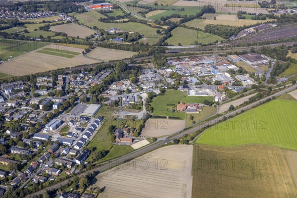 Aerial view, construction site Manfred-Billinger-Straße, Weetfelder Straße, new housing estate, Hamm, Ruhr area, North Rhine-Westphalia, Germany, construction work, construction, construction area, building site, building plots, construction project, construction site, DE, Europe, property tax, real estate, aerial photograph, aerial photography, aerial photography, new construction, overview, bird's eye view, residential complex, living and living, residential area, residential buildings, residential quality, residential neighbourhood, residential estate, birds-eyes view, overview