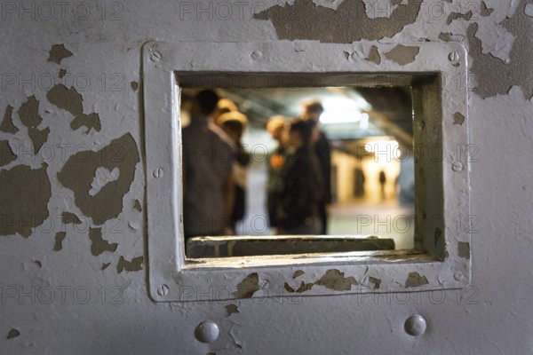 DEU Germany Germany Berlin Open day at the Hohenschönhausen Memorial, the former State Security prison View through the food counter of a cell in the basement, the so-called UBoot