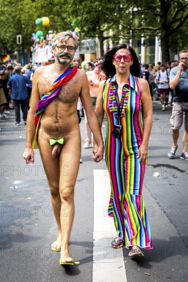 DEU Germany Germany Berlin Christopher Street Day is travelling through the city. Gays, lesbians, transsexuals, intersexuals and straight people celebrate sexual freedom and equality together