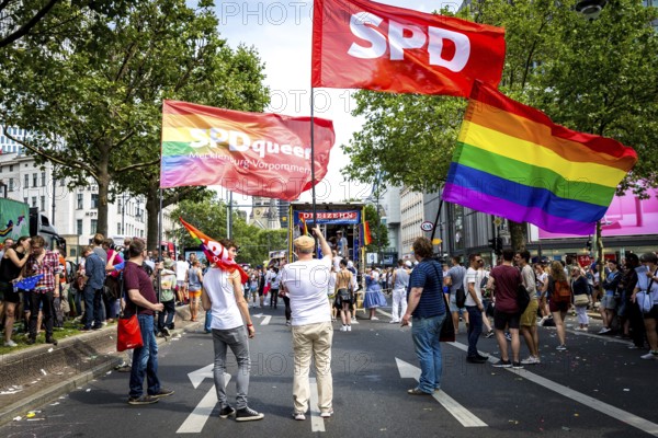 DEU Germany Germany Berlin Christopher Street Day is travelling through the city. Gays, lesbians, transsexuals, intersexuals and straight people celebrate sexual freedom and equality together