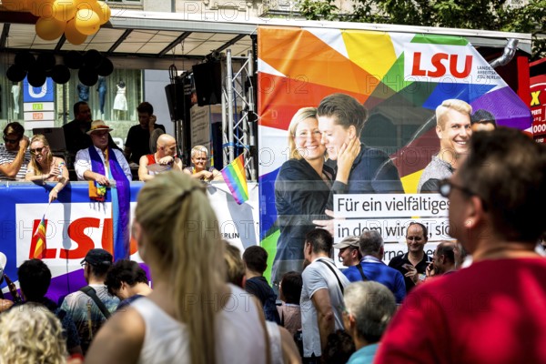 DEU Germany Germany Berlin Christopher Street Day is travelling through the city. Gays, lesbians, transsexuals, intersexuals and straight people celebrate sexual freedom and equality together