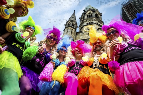DEU Germany Germany Berlin Christopher Street Day is travelling through the city. Gays, lesbians, transsexuals, intersexuals and straight people celebrate sexual freedom and equality together