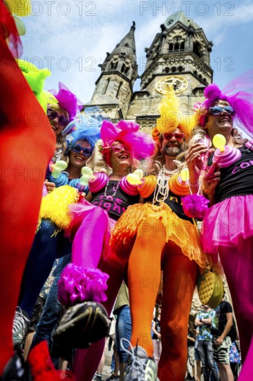 DEU Germany Germany Berlin Christopher Street Day is travelling through the city. Gays, lesbians, transsexuals, intersexuals and straight people celebrate sexual freedom and equality together