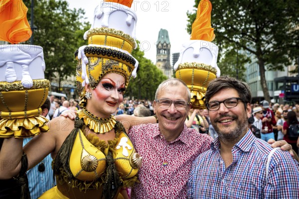 DEU Germany Germany Berlin Christopher Street Day is a colourful day in the city. Gays, lesbians, transsexuals, intersexuals and heterosexuals celebrate sexual freedom and equality together. Volker Beck and Dirk Behrendt at the CSD