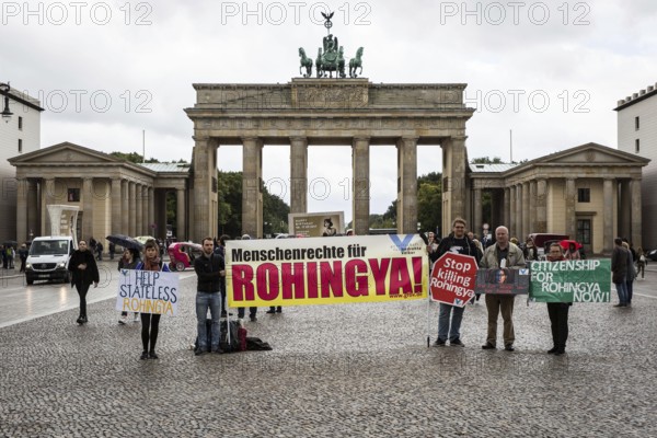 DEU Germany Germany Berlin Protest against the expulsion of the Rohingya in front of the Brandenburg Tor