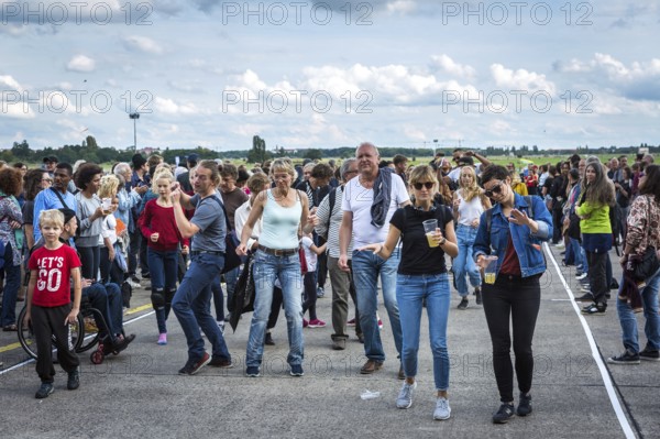 DEU Germany Germany Berlin Performances and dance by the Volksbühne ensemble at Tempelhof Airport
