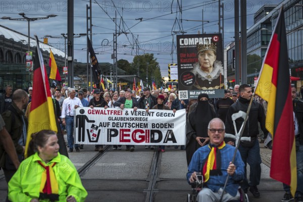 DEU Germany Germany Dresden Pegida demonstration in the city centre