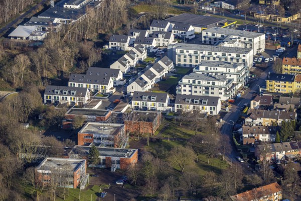 Aerial view, construction site, new housing estate Jürgens Hof, Am Fischergraben, Horsthausen, Herne, Ruhr area, North Rhine-Westphalia, Germany, construction work, construction, construction area, building site, building plots, construction project, construction site, education, educational institution, DE, Europe, primary school, Jürgens Hof primary school, property tax, real estate, teaching institute, aerial view, aerial photography, aerial photography, Rhine-Ruhr metropolitan region, new build, school, overview, bird's-eye view, residential complex, housing and living, residential area, residential buildings, residential quality, residential neighbourhood, housing estate, birds-eyes view, overview