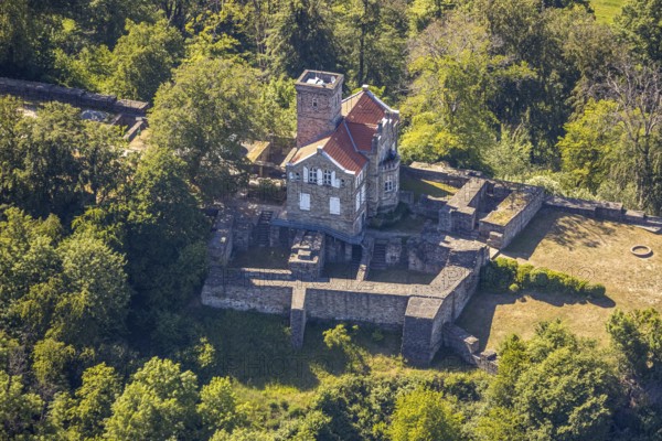 Aerial view, Isenberg Castle, Isenburg, Hattingen, Ruhr area, North Rhine-Westphalia, Germany, castle, DE, Ennepe-Ruhr district, Europe, manor house, manor building, aerial view, aerial photography, aerial photography, ruin, sight, tower, overview, defence system, bird's eye view, forest area, birds-eyes view, historical, overview