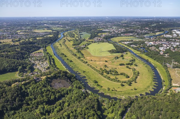 Aerial view, Hattinger Ruhrschleife, Ruhraue Winz, river Ruhr, district Winz, Hattingen, Ruhr area, North Rhine-Westphalia, Germany, DE, Ennepe-Ruhr-Kreis, Europe, distant view, towpath, aerial view, aerial photography, aerial photography, Ruhrbogen, overview, riverbank inlets, bird's-eye view, overview