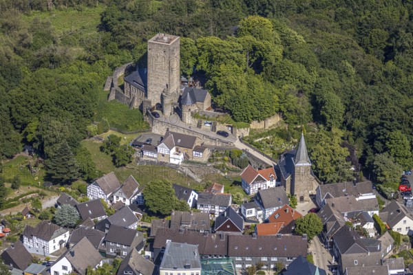 Aerial view, Blankenstein Castle, Protestant Church of the Protestant Parish Welper-Blankenstein, Catholic Church St. Johannes Baptist, Blankenstein, Hattingen, Ruhr area, North Rhine-Westphalia, Germany, place of worship, castle, DE, monument protection, Ennepe-Ruhr district, Europe, religious community, place of worship, hilltop castle, church, parish, denomination, aerial view, aerial photography, aerial photography, religion, ruin, sight, overview, bird's-eye view, forest area, birds-eyes view, historical, overview