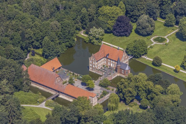 Aerial view, Burg Hülshoff, Museum in honour of the poet Annette von Droste-Hülshoff, Havixbeck, Münsterland, North Rhine-Westphalia, Germany, Annette von Droste-Hülshoff, bridge, castle, castle complex, DE, parental home, Europe, birthplace, moat, manor house, manor building, courtyard complex, aerial view, aerial photography, aerial photography, Renaissance complex, castle, castle garden, overview, defence system, bird's eye view, moated castle, moated castle, moated castle, bird's eye view, overview