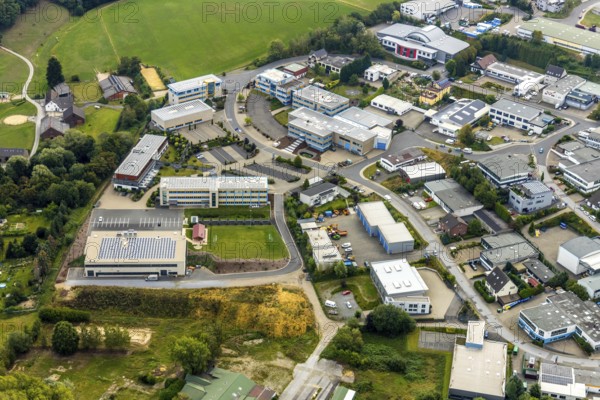 Aerial view, commercial area Hetterscheidt-Nord, IMS Röntgensysteme GmbH, Thormann GmbH, Dieselstraße, Hetterscheidt, Heiligenhaus, Ruhr area, North Rhine-Westphalia, Germany, DE, Europe, low-rise buildings, commercial enterprises, commercial area, commercial park, commercial location, commercial use, industrial area, industrial location, aerial view, aerial photography, aerial photography, overview, bird's-eye view, overview