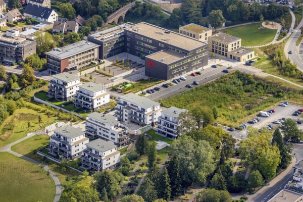Aerial view, Campus Velbert Heiligenhaus of Bochum University of Applied Sciences, residential area Am Thormählenpark, Heiligenhaus, Ruhr area, North Rhine-Westphalia, Germany, education, educational institution, CVH, campus, Campusallee, DE, Europe, specialised library, property tax, university, real estate, Kettwiger Straße, teaching institute, aerial photograph, aerial photography, aerial photography, school, public library, overview, bird's eye view, residential complex, living and living, residential area, residential buildings, residential quality, residential quarter, housing estate, bird's eye view, overview
