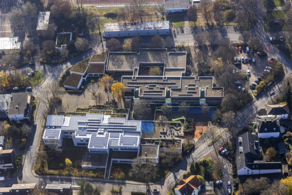 Aerial photo, Grunschule Werner Richard Schule, Realschule am Bleichstein, Herdecke, Ruhr area, North Rhine-Westphalia, Germany, DE, Europe, birds-eyes, view, aerial photography, aerial photography, overview, overview, bird's eye view, education, pupils, college, training, school year, homework, class, year group, education, pedagogy