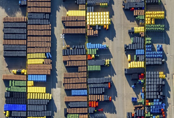 Aerial view, SULO Umwelttechnik GmbH, coloured waste bins, Herford city, Herford, Ostwestfalen-Lippe, OWL, North Rhine-Westphalia, Germany, waste collection systems, waste management, Bünder Straße, DE, Europe, shapes and colours, aerial view, aerial photography, aerial photography, OWL book, OWL book, Ostwestfalenbuch, recycling yard, overview, environmental management, bird's eye view, birds-eyes view, overview