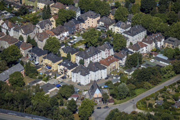 Aerial view, residential buildings Gneisenaustraße, Herne, Ruhr area, North Rhine-Westphalia, Germany, DE, single-family houses, Europe, property tax, real estate, aerial view, aerial photography, aerial photography, Rhine-Ruhr metropolitan region, pointed roof, overview, bird's-eye view, living and life, residential buildings, quality of living, birds-eyes view, overview