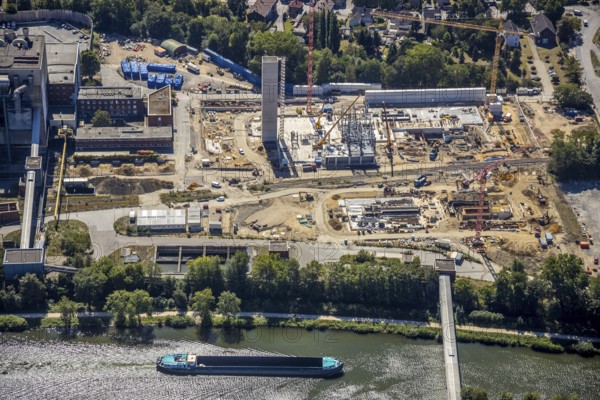 Aerial view, STEAG cogeneration plant Herne, construction site for a gas and steam power plant, Herne, Ruhr area, North Rhine-Westphalia, Germany, construction work, construction, construction area, construction site, construction measure, construction project, construction site, DE, steam power plant, energy, Europe, gas power plant, power plant, aerial view, aerial photography, aerial photography, Rhine-Ruhr metropolitan region, new construction, Rhine-Herne Canal, overview, bird's eye view, birds-eyes view, overview
